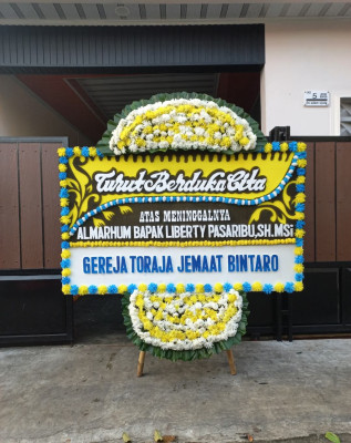 Papan Bunga Duka di Mangkang Kulon
